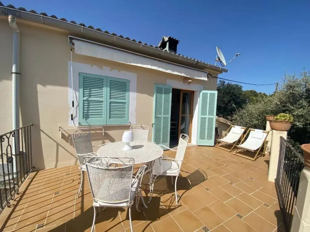 Ses Alzines Apartamento integrado en Casa Rural Habitada