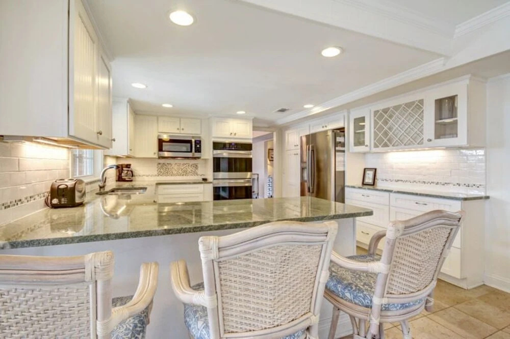 3690 S Fletcher - 4 Br Cottage