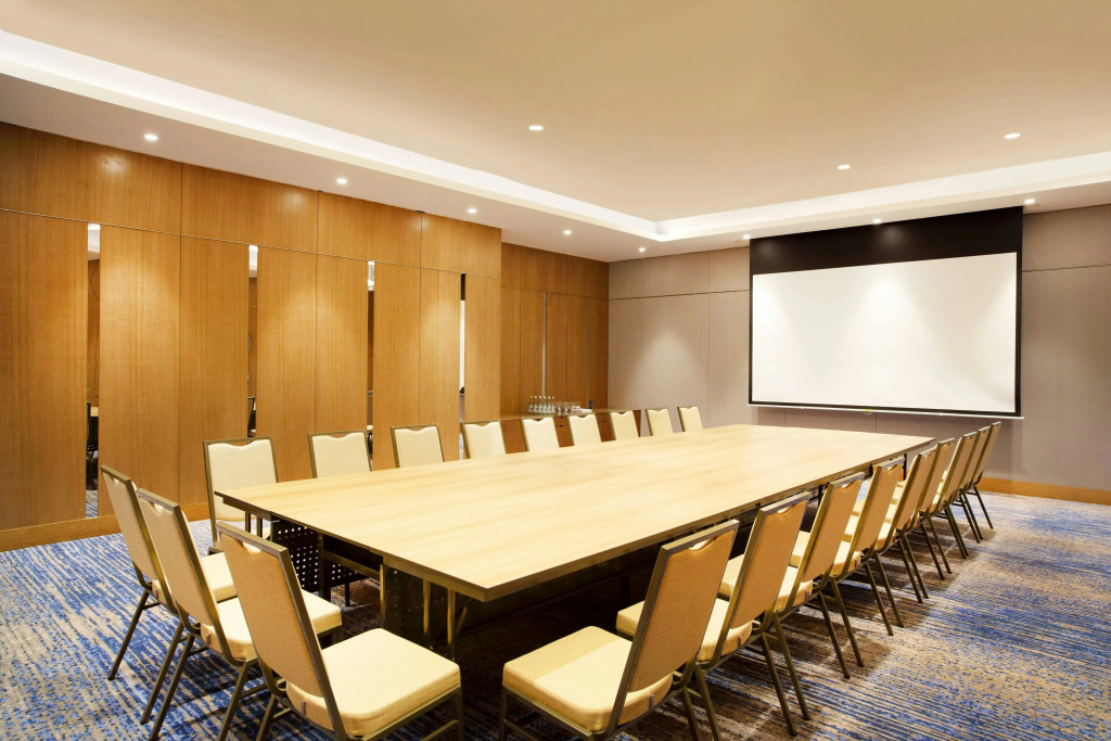 Four Points by Sheraton Surabaya, Tunjungan Plaza