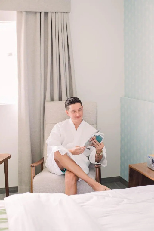 The Skylark, a Palm Springs Hotel