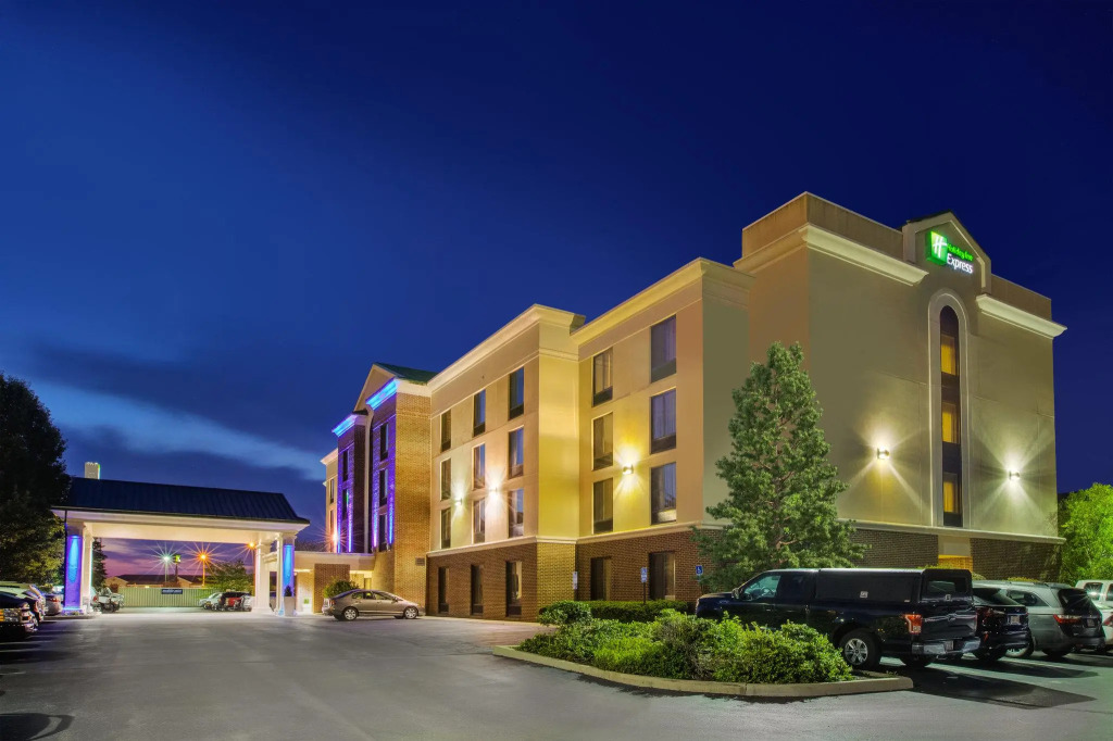 Holiday Inn Express Hotel & Suites Fort Wayne by IHG