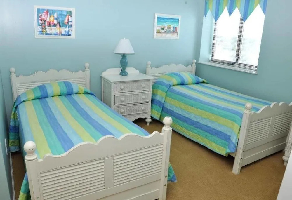 Ocean Bay Club 1401 - 4 Br condo by RedAwning