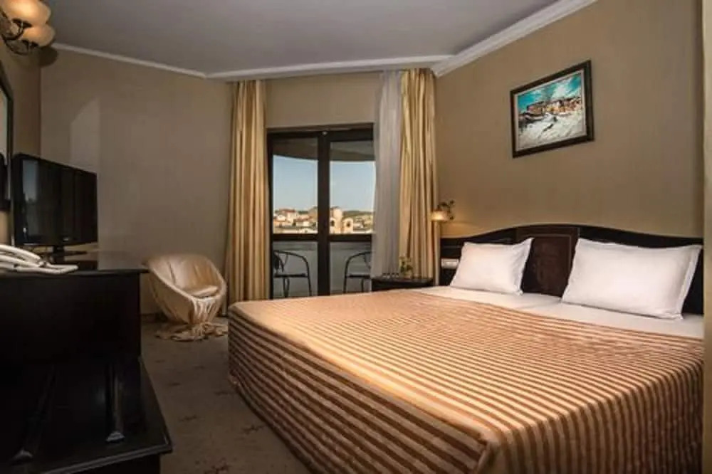 Interhotel