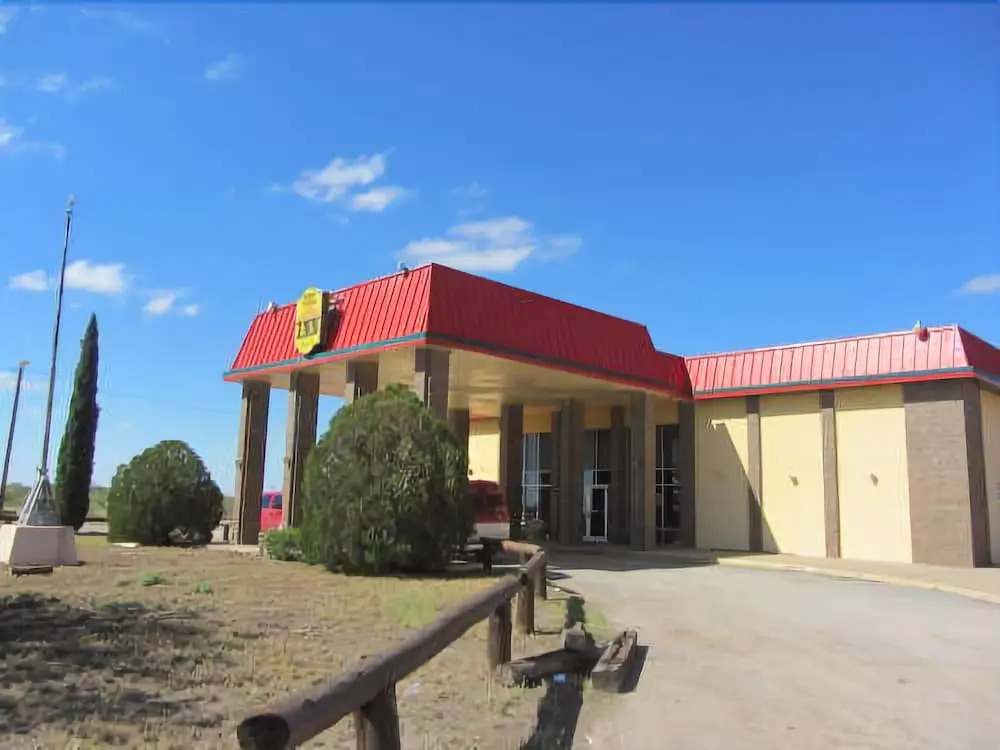Hotel  Suites Midland West