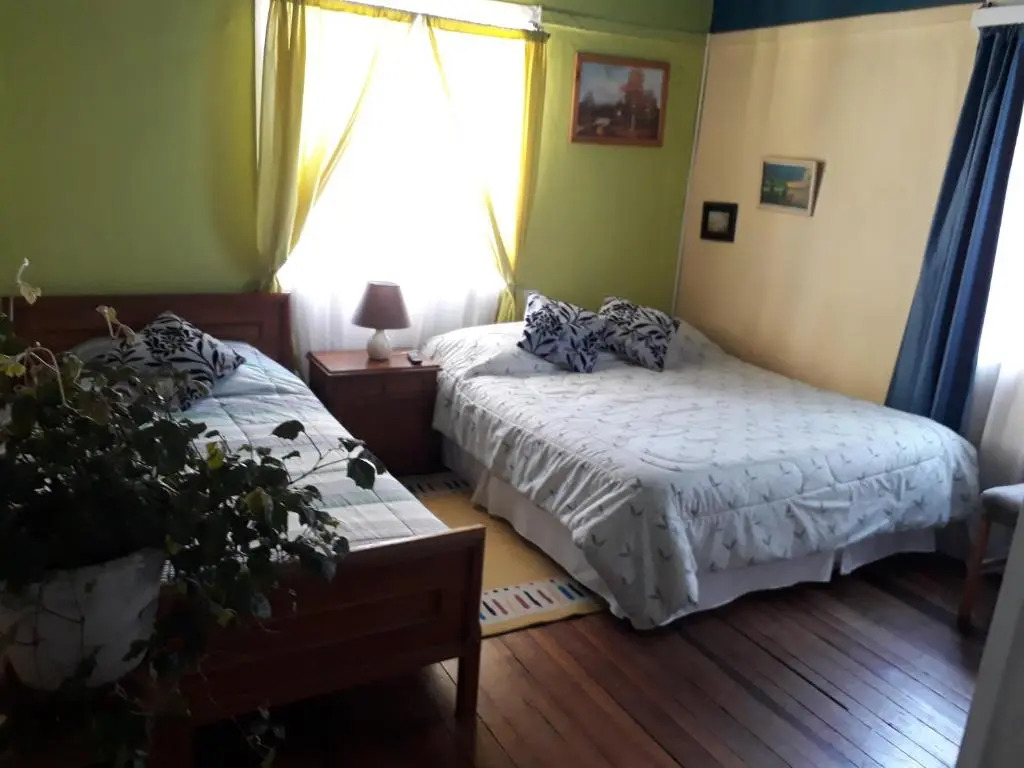 Hostal Casa Oriente Viña