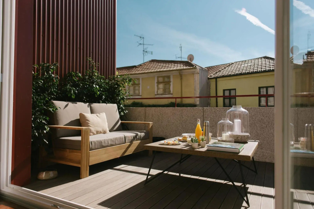Myo Design House by LovelyStay
