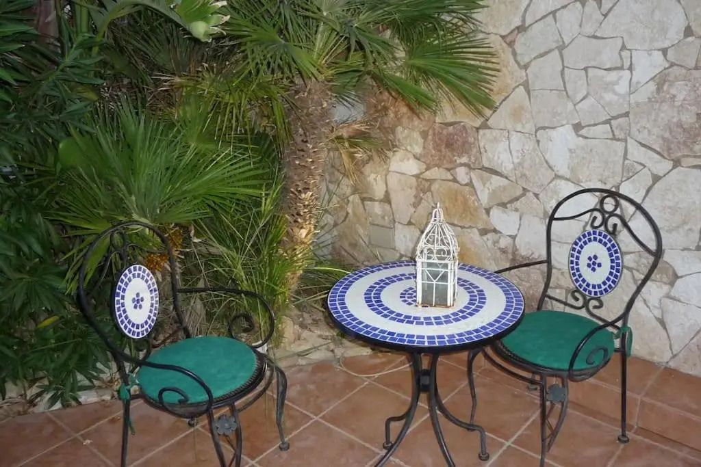 Villa Pino with exclusive private pool only 50m from the beach