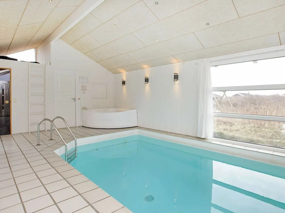 10 Person Holiday Home in Lokken