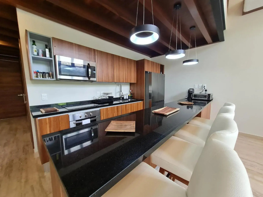 AWA-New exclusive 8 pax - 5 min from beach by Yeah