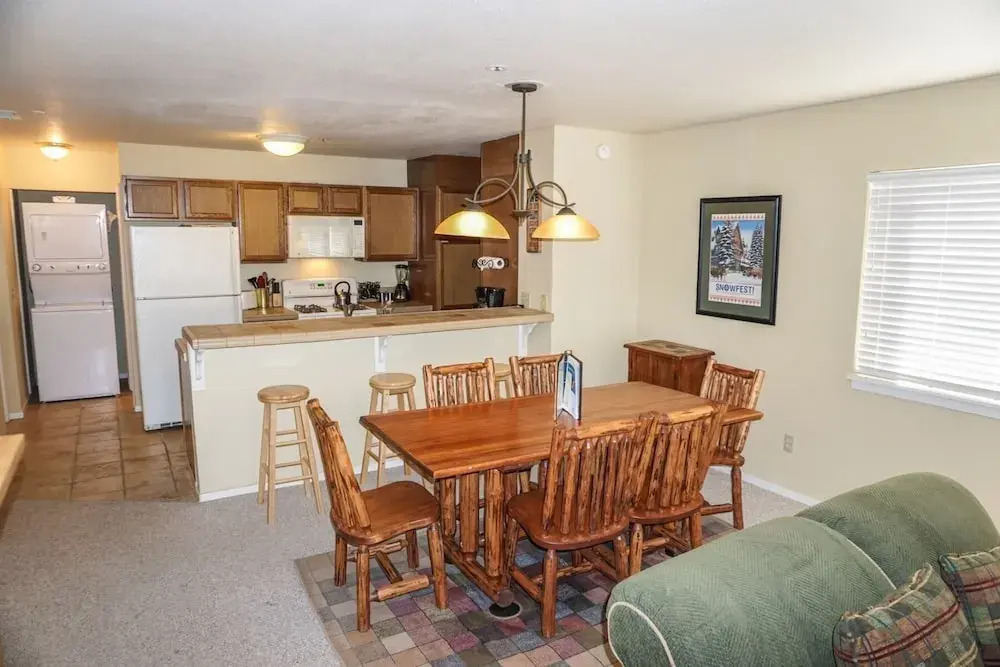 Whiskey Towers 210 - 2 Br Condo
