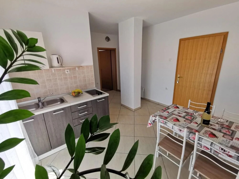 Apartment Maja 3 1 Mali