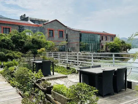 Xinmu Lanlian Boutique Hotel