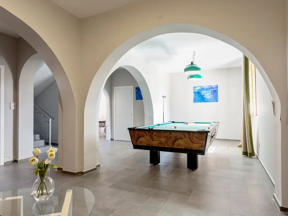 Simplistic Holiday Home in Fontane Bianche With Garden