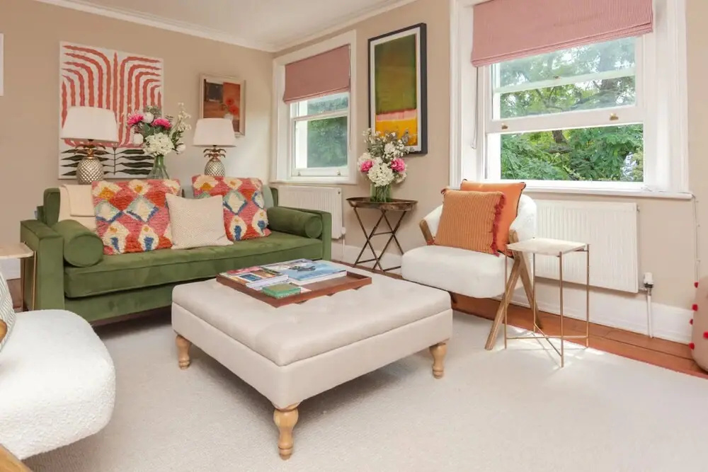 Stunning 2 Bedroom Apartment in the Heart of Chelsea