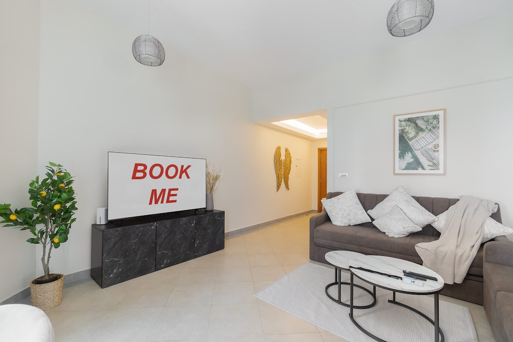 Barsha Heights Sleeps 3 in an Amazing Location