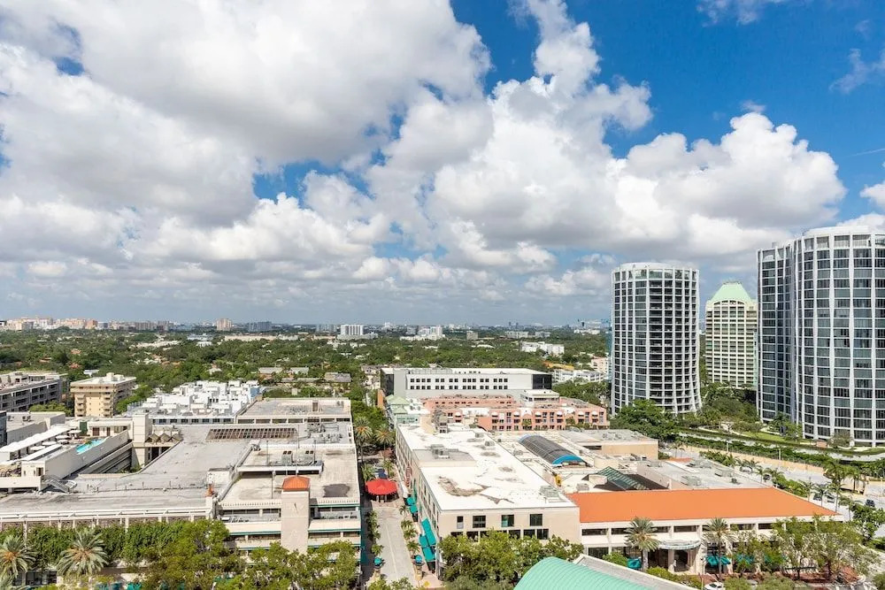 iCoconutGrove - Luxurious Vacation Rentals in Coconut Grove
