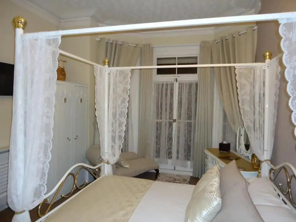 The Little Emily Guest House