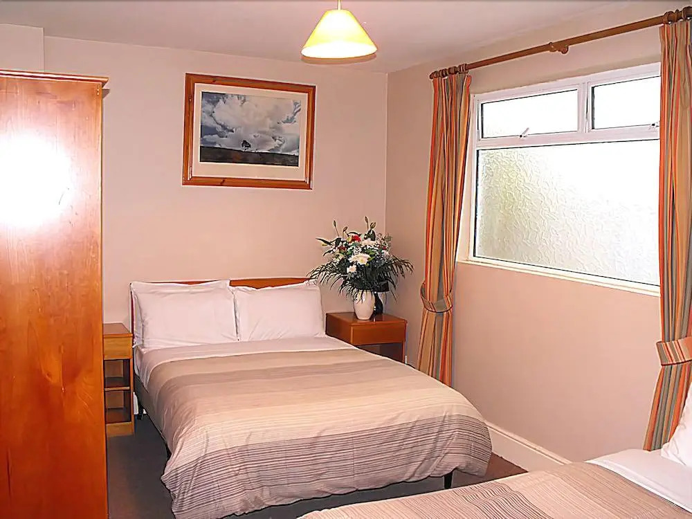 Iveagh Lodge