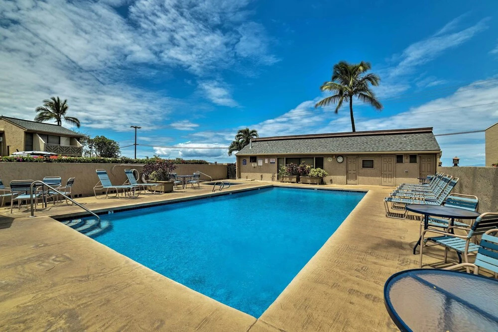 Ocean-view Kihei Condo w/ Pool Access!