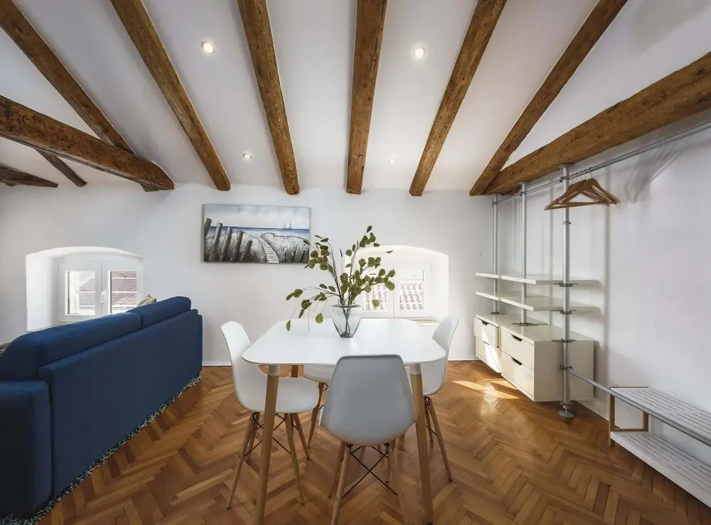 Cozy Apartment for Smaller Groups