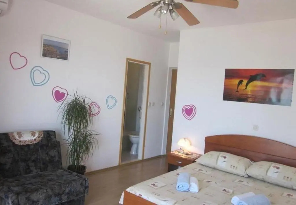 Apartments and Room Dar