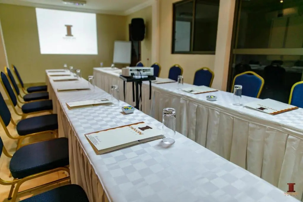 Mahogany Lodge, Cantonments