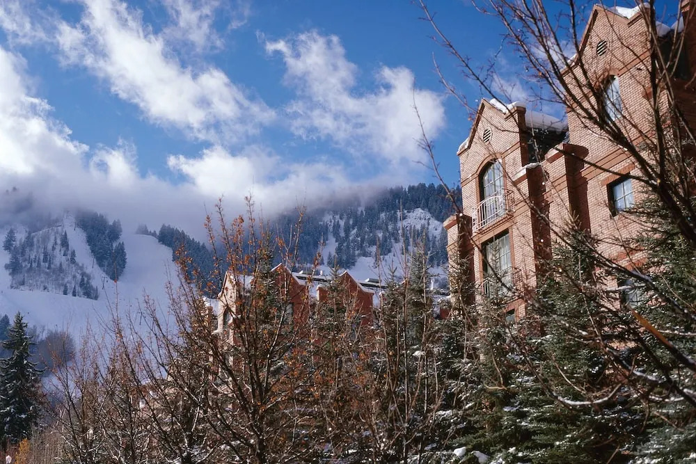 St. Regis Residence Club, Aspen