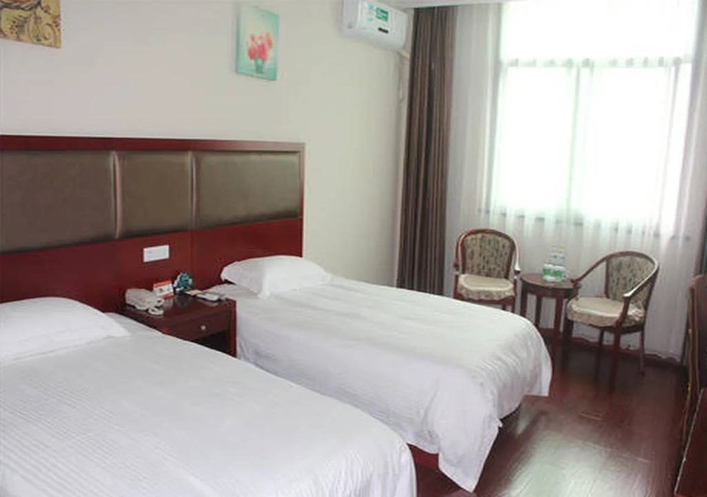 GreenTree Inn Shaoxing Zhuji Railway Station Wangyun West Road Hotel