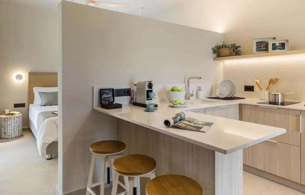 Topos Suites