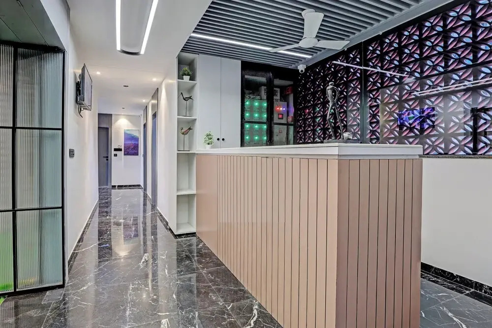 HOTEL LEE PLATINUM