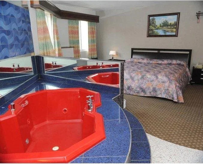 Skyview Motel