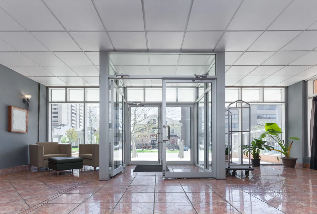 London Executive Suites Hotel