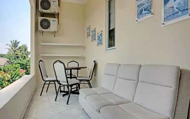 Dominique Housing