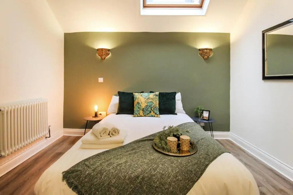 3 Bedroom City Centre Townhouse