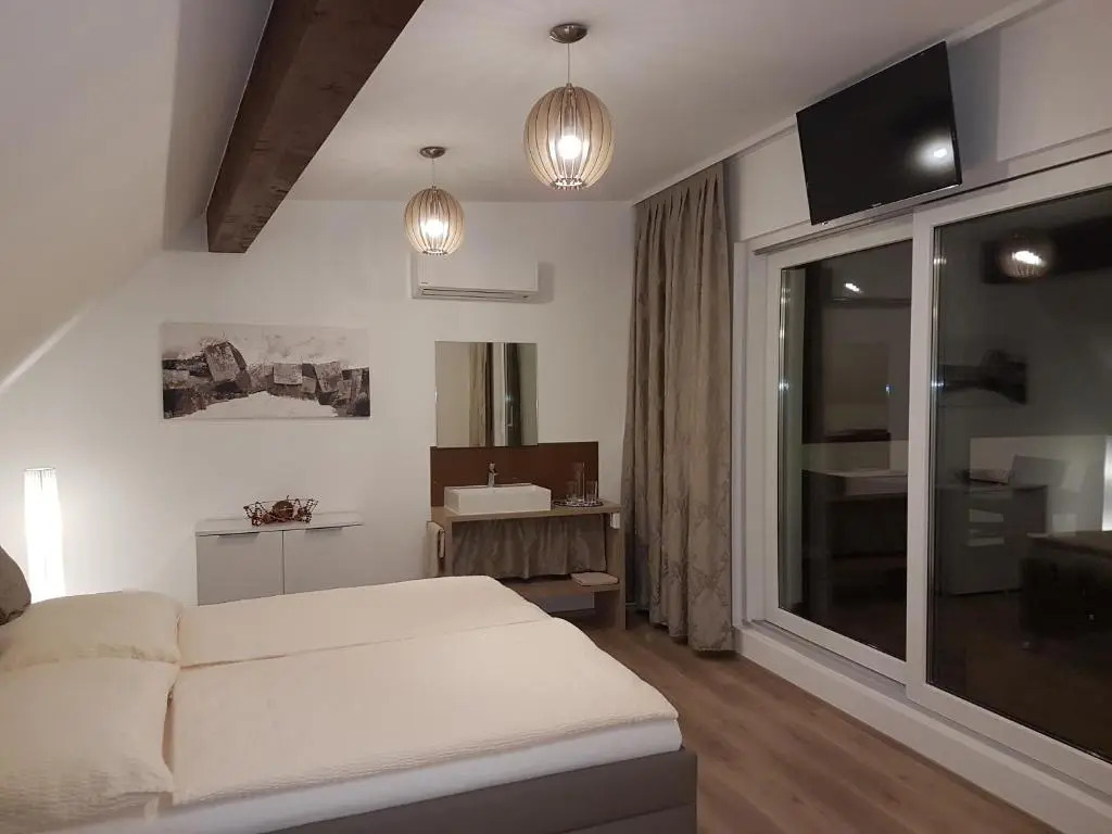 Penthouse Griemann 1 inkl Infrarotkabine und eigener Dachterrasse