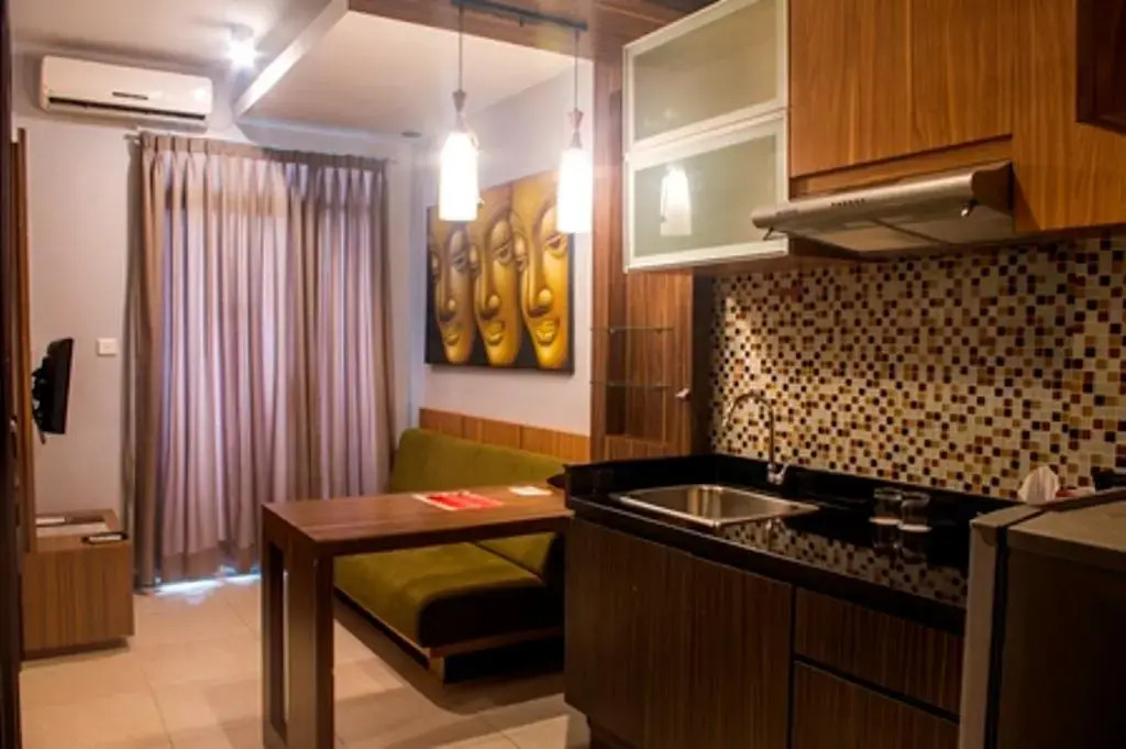 Simply Valore Hotel