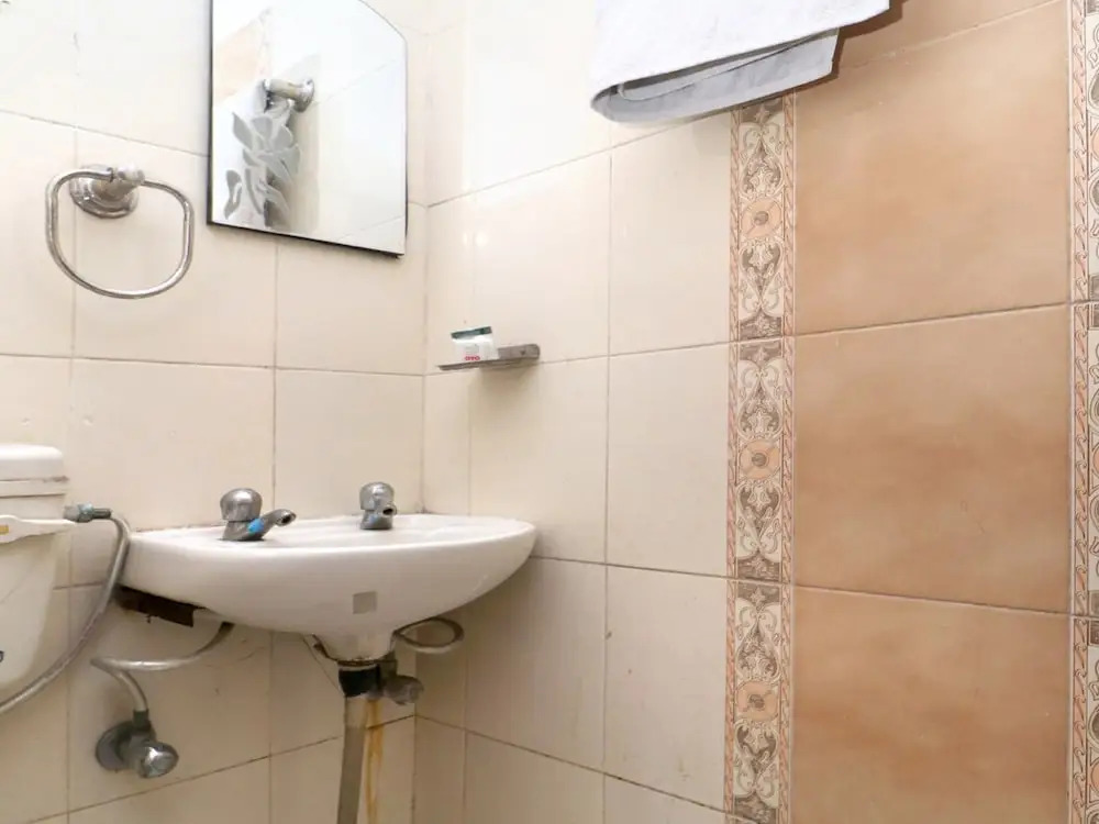 Hotel Star Inn Opp Kalpna Chawla Civil Hospital Karnal, Kunjpura Road
