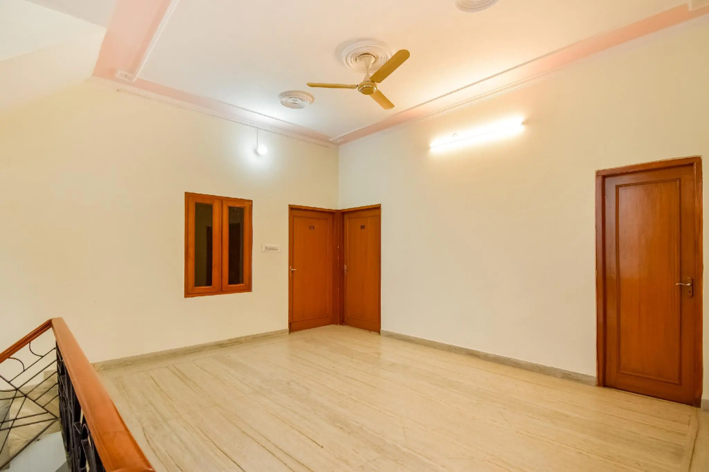 OYO 67331 Kusum Lodge