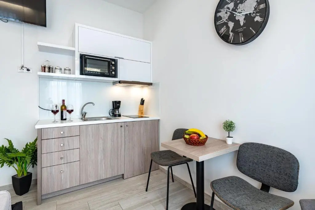 White&Gray Apartment