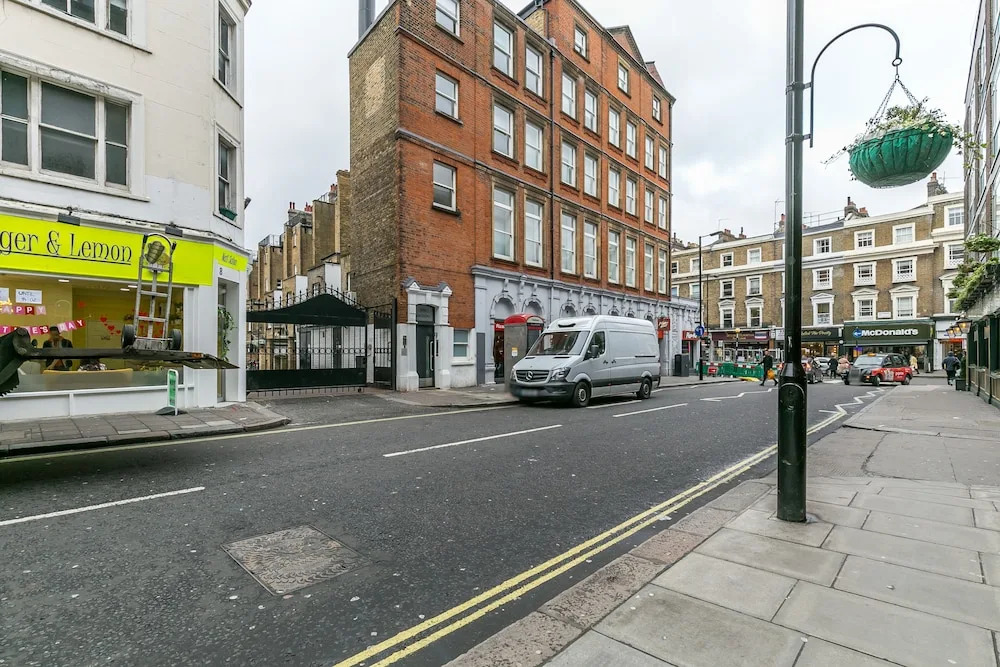 Studio Apartment  Central London