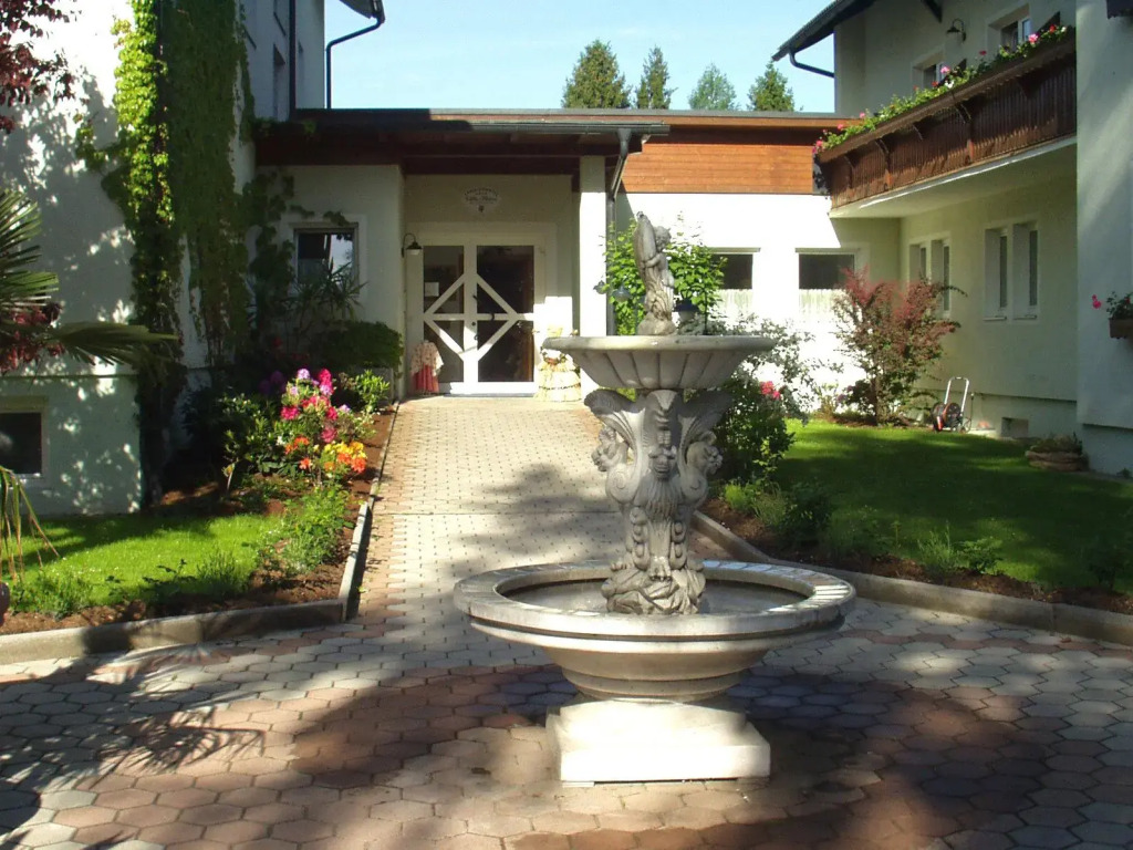 Hotel Villa Flora