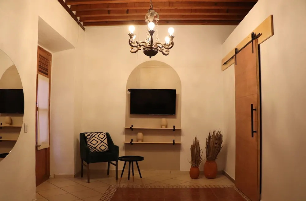CASA DAMIANA