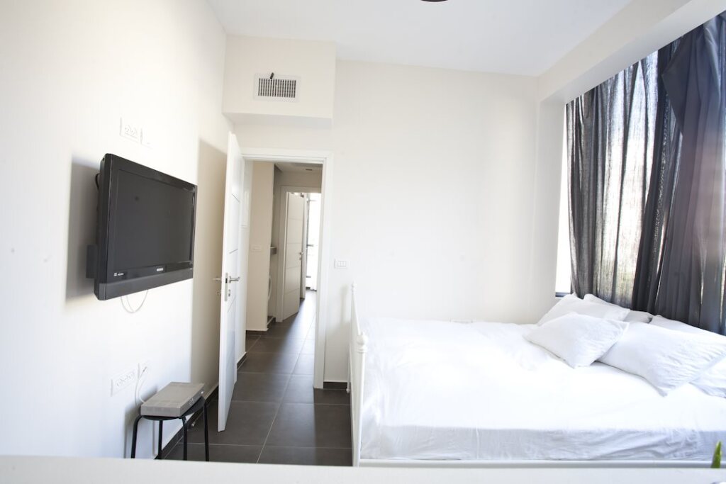 Zamenhoff-Dizengoff Apartments
