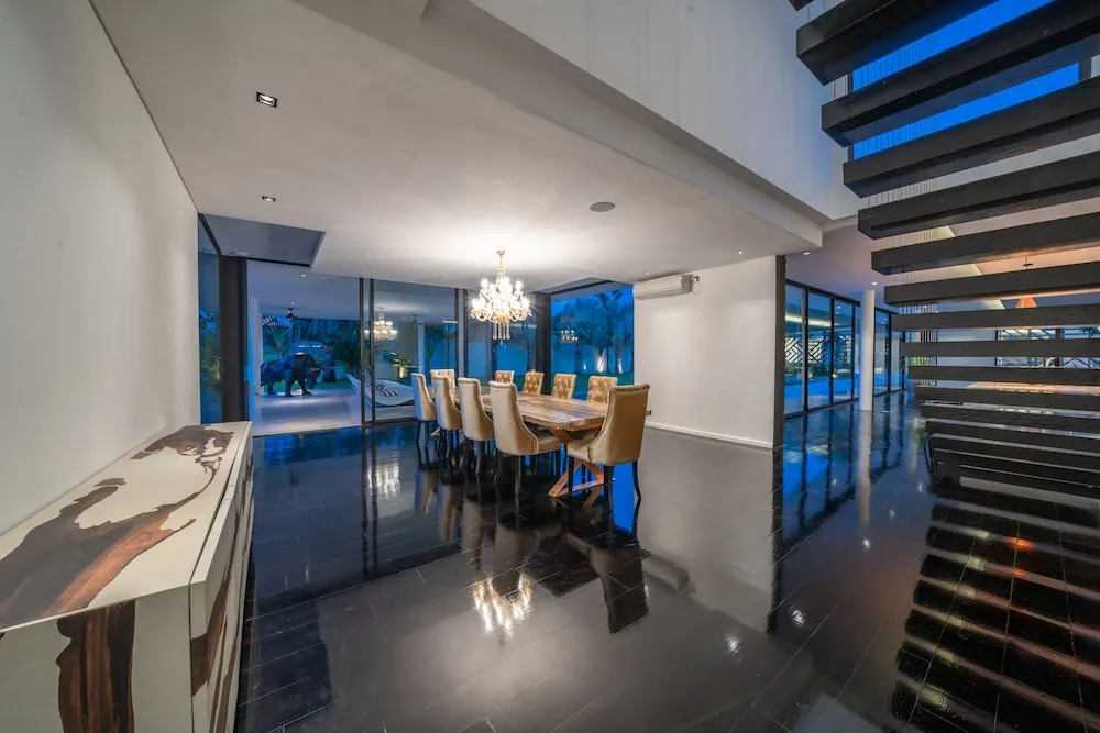 Villa BullHouse