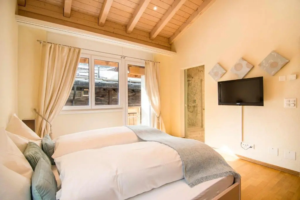 Chalet Sunshine