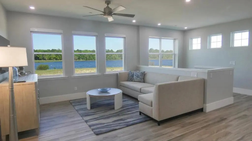 Summer Bay Orlando MOD Collection by Sonesta