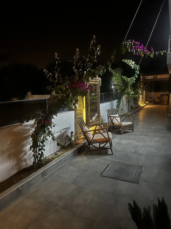 Deadel Hotel