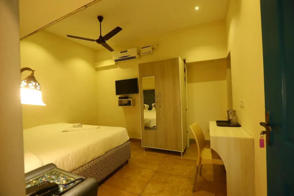 Zingle Stay Airport Hotel