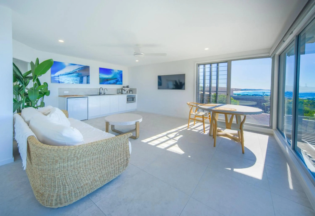 Coolum Beachfront Studio