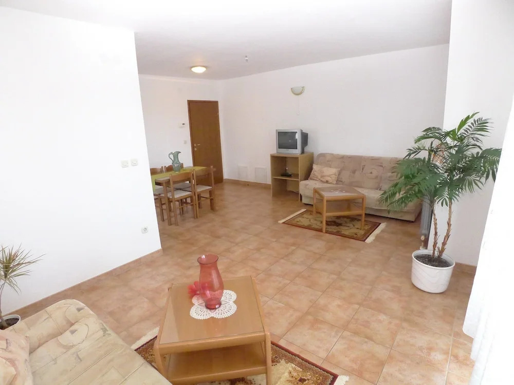 Four Person Apartment With One Bedroom Located Near Beach